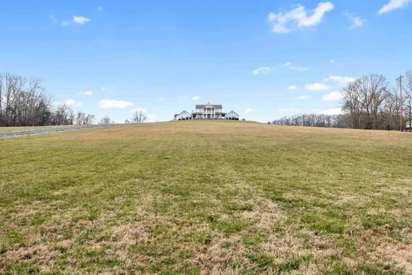 $2,499,000 | 1103 Rogues Fork Road, Bethpage, TN 37022