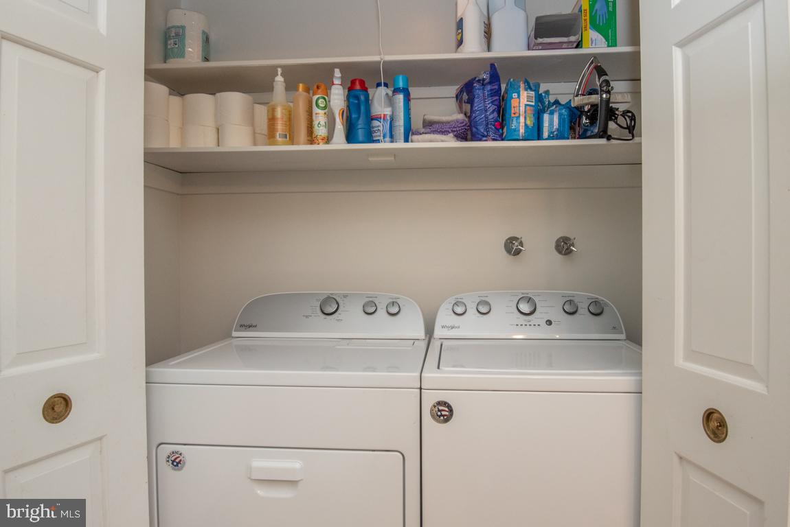 5036 Strasburg Road Kinzers, PA 17535 - Photo 13 of 27 Laundry