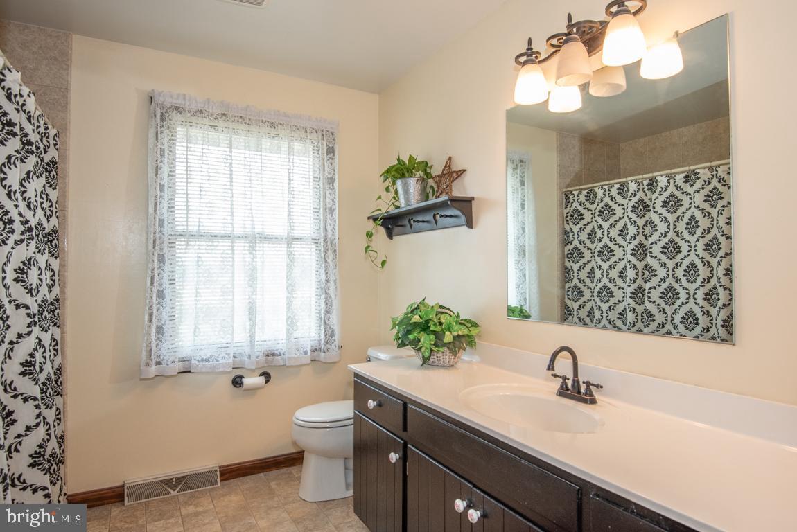 5036 Strasburg Road Kinzers, PA 17535 - Photo 17 of 27