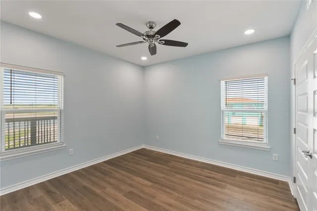 $699,000 | 113 Knickerbocker Street, Corpus Christi, TX 78418