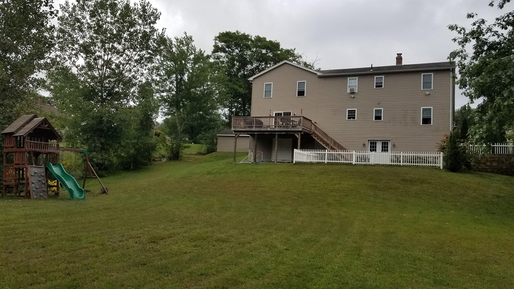 366 Rondeau Street Palmer, MA 01069 - Photo 3 of 21 Gallery Image 3