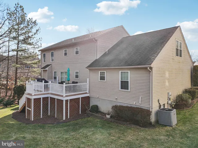 $660,000 | 920 Morningdale Drive, Wilmington, DE 19810