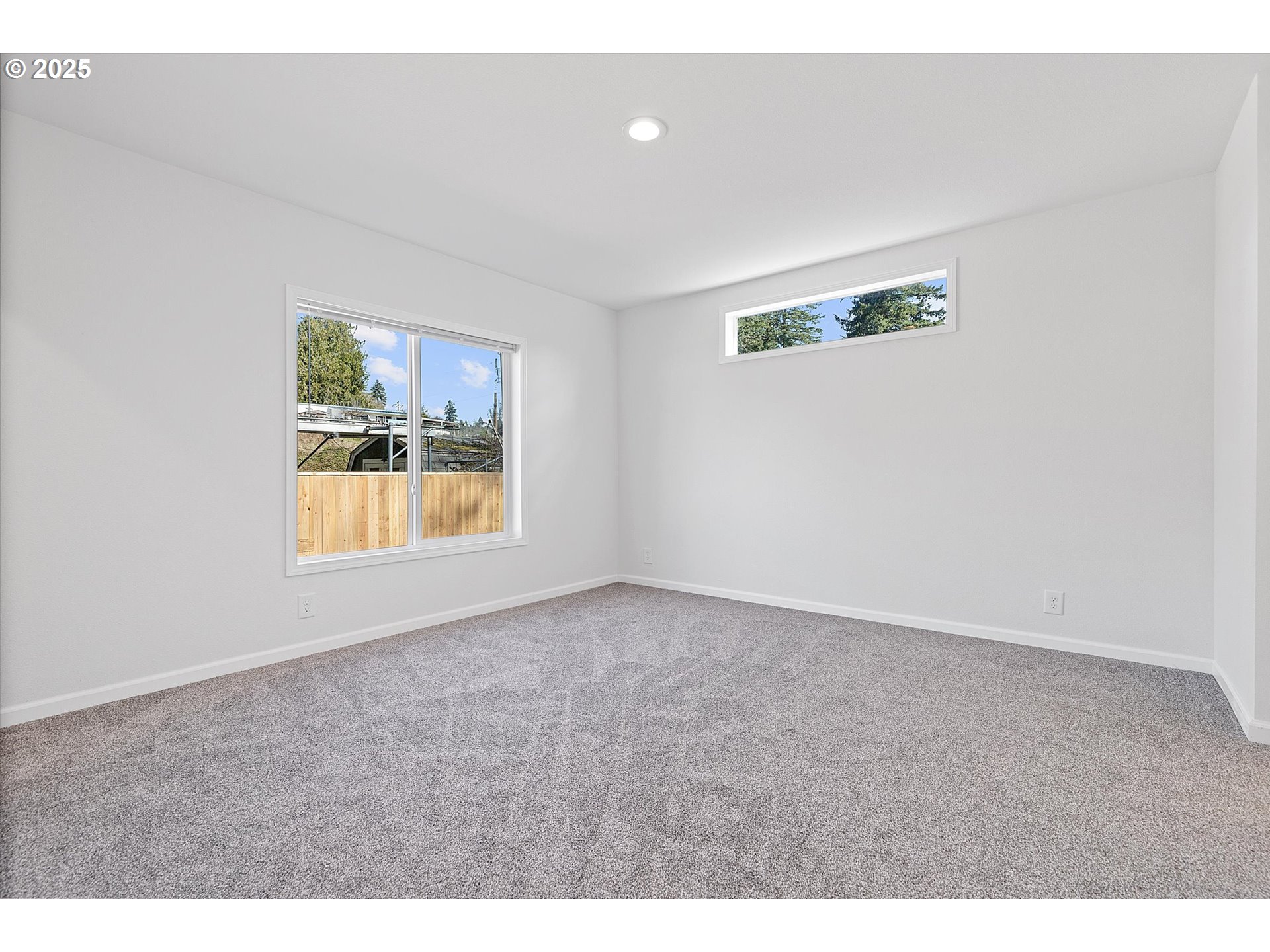 442 Southwest Juniper Road Estacada, OR 97023 - Photo 13 of 37