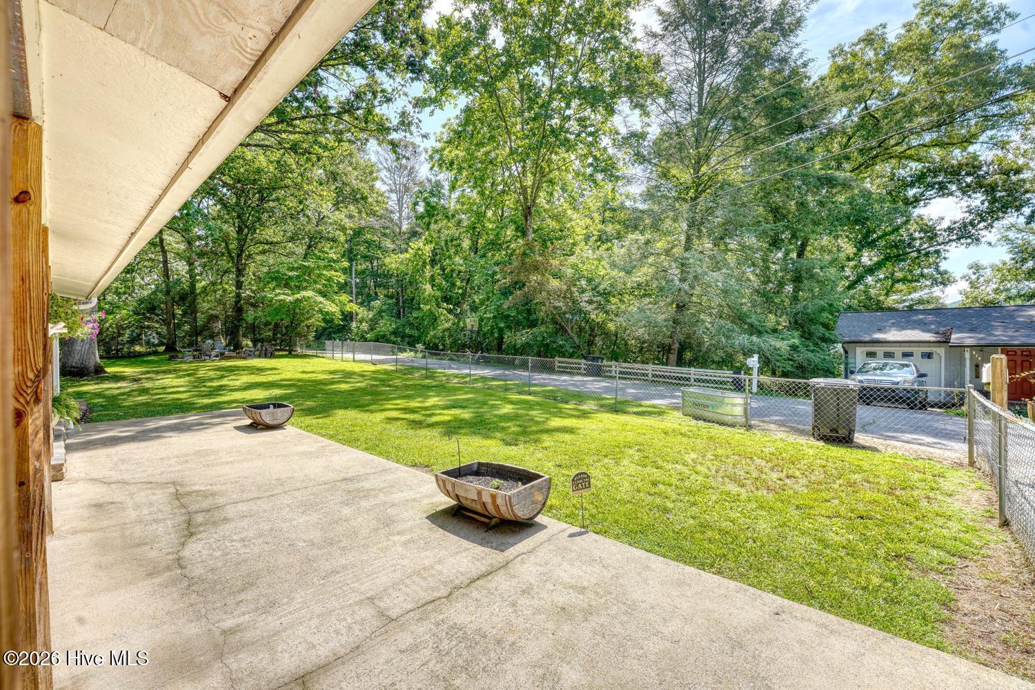 383 Sunrise Street Murphy, NC 28906 - Photo 10 of 59 010-059-DSC02682-1500x1000