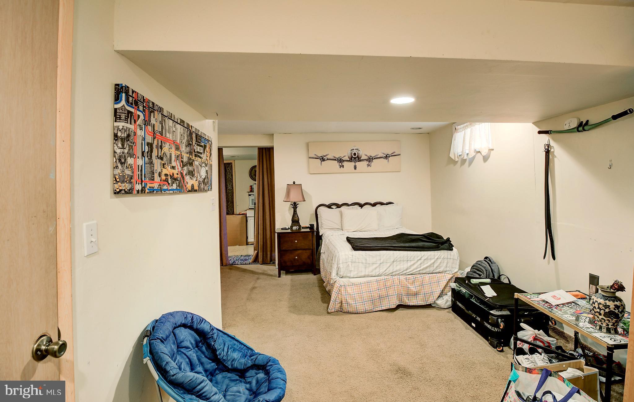 135 Reeger Avenue Hamilton, NJ 08610 - Photo 7 of 23 Gallery Image 7
