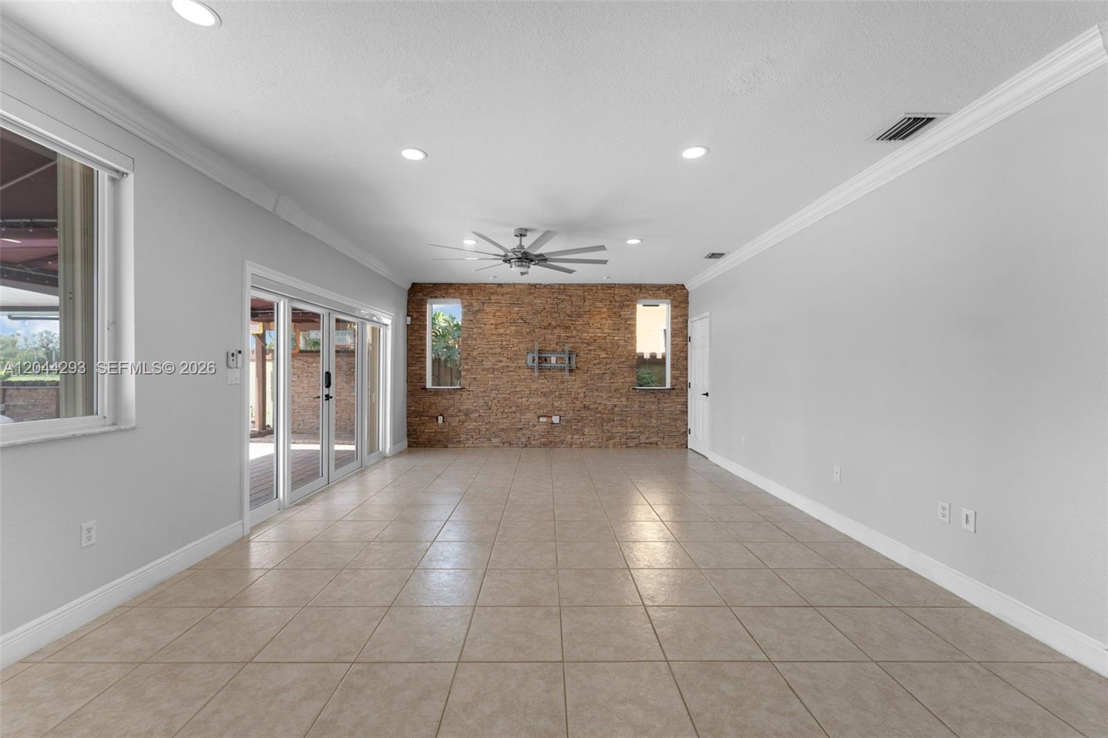3906 Northeast 20th Street Homestead, FL 33033 - Photo 17 of 70