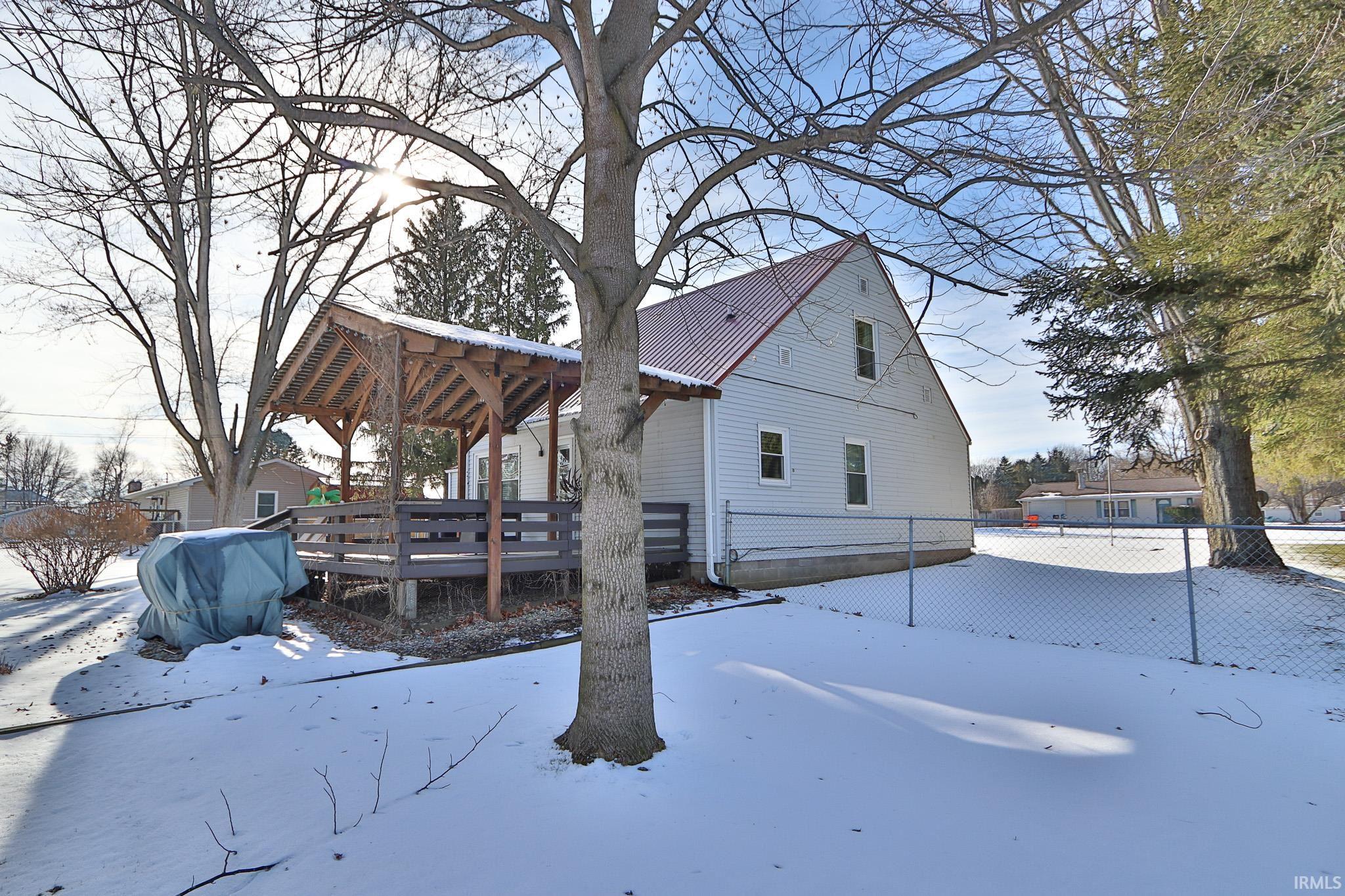 1841 North Labrador Road Monticello, IN 47960 - Photo 27 of 32 Gallery Image 27