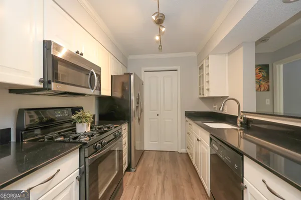 $304,900 | 823 Ridgefield Drive, Peachtree City, GA 30269