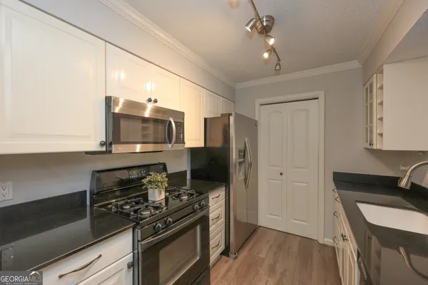 $304,900 | 823 Ridgefield Drive, Peachtree City, GA 30269