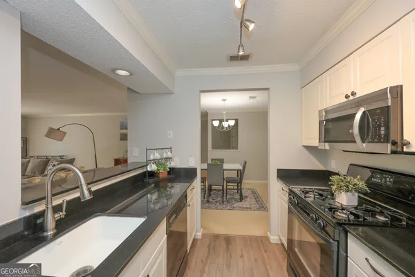 $304,900 | 823 Ridgefield Drive, Peachtree City, GA 30269