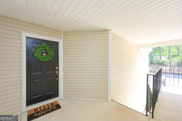 $304,900 | 823 Ridgefield Drive, Peachtree City, GA 30269