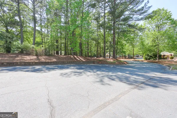 $304,900 | 823 Ridgefield Drive, Peachtree City, GA 30269