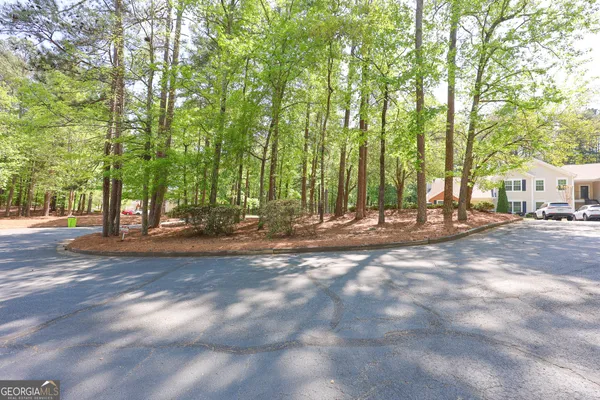 $304,900 | 823 Ridgefield Drive, Peachtree City, GA 30269