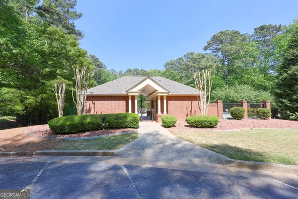 $304,900 | 823 Ridgefield Drive, Peachtree City, GA 30269