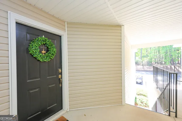 $304,900 | 823 Ridgefield Drive, Peachtree City, GA 30269