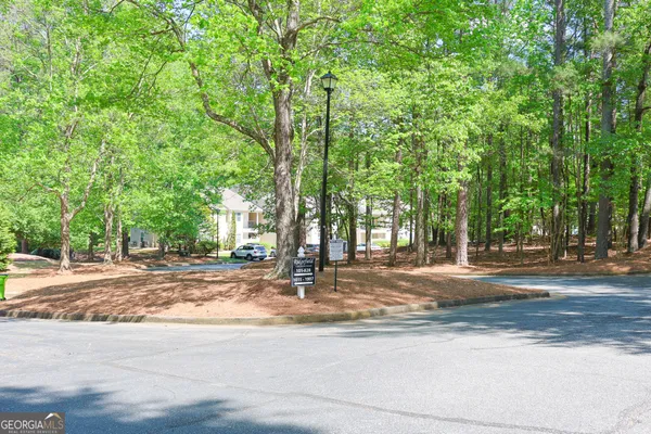 $304,900 | 823 Ridgefield Drive, Peachtree City, GA 30269