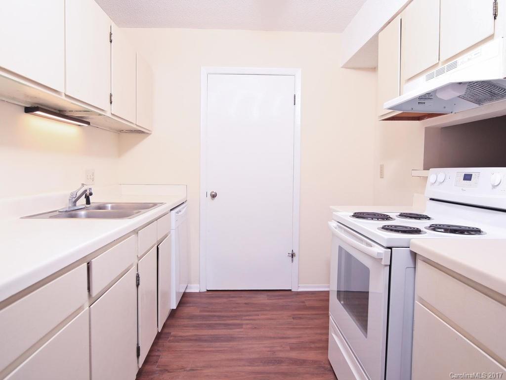 5020 Sardis Road, Unit A Charlotte, NC 28270 - Photo 7 of 14