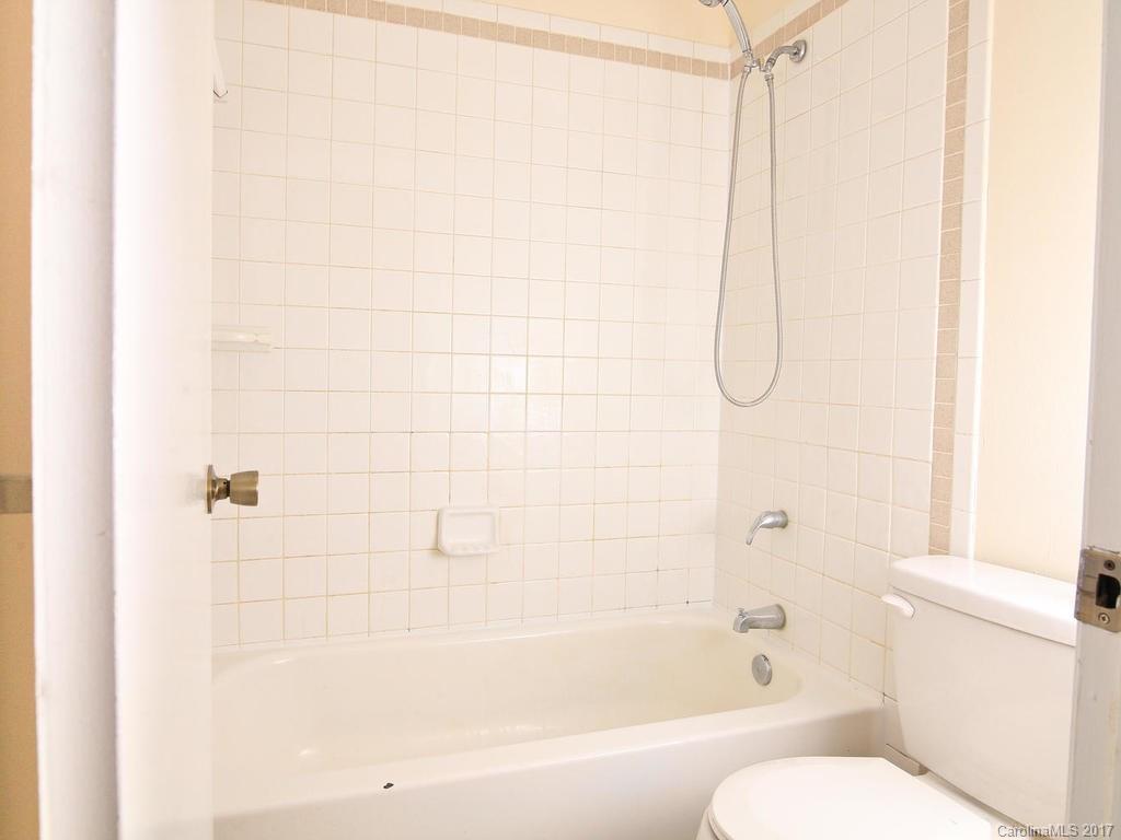 5020 Sardis Road, Unit A Charlotte, NC 28270 - Photo 10 of 14