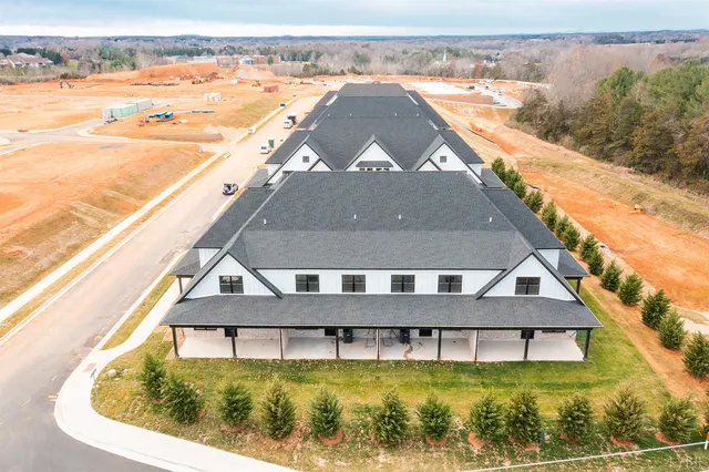 $425,000 | 1107 South Westyn Loop, Forest, VA 24551