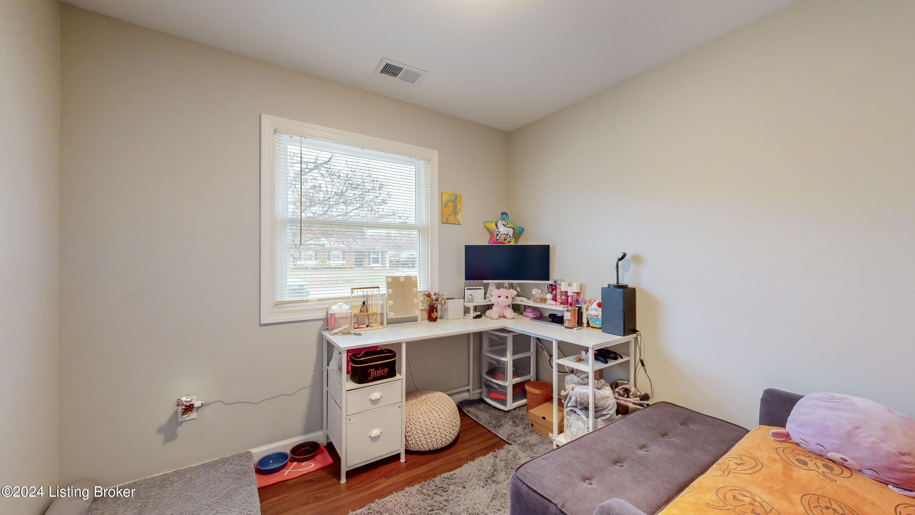 6814 Barfield Road Louisville, KY 40258 - Photo 17 of 28 6814 Barfield Rd-17
