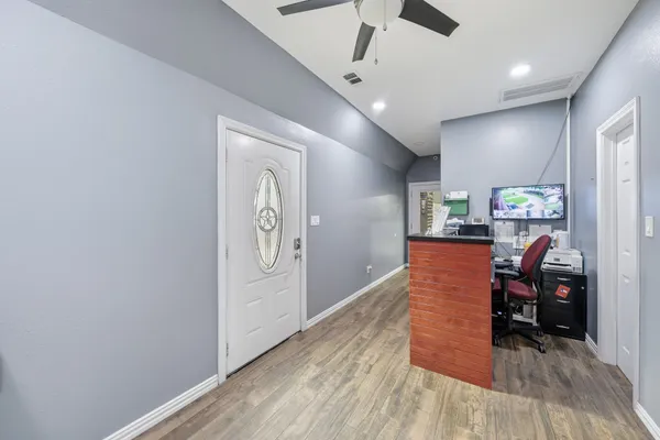 $1,250,000 | 518 Columbus Road, Sealy, TX 77474