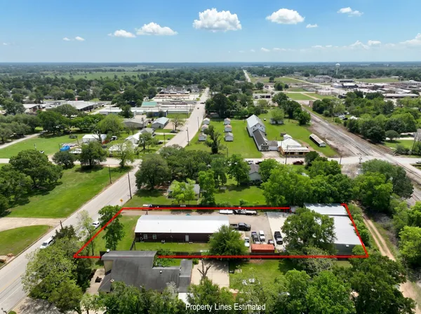 $1,250,000 | 518 Columbus Road, Sealy, TX 77474