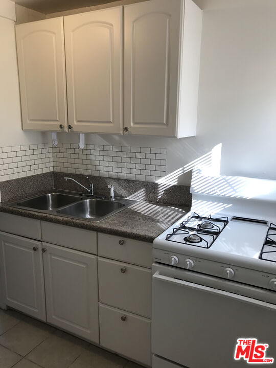 1060 East 6th Street Long Beach, CA 90802 - Photo 21 of 27