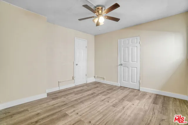 $890,000 | 1060 East 6th Street, Long Beach, CA 90802