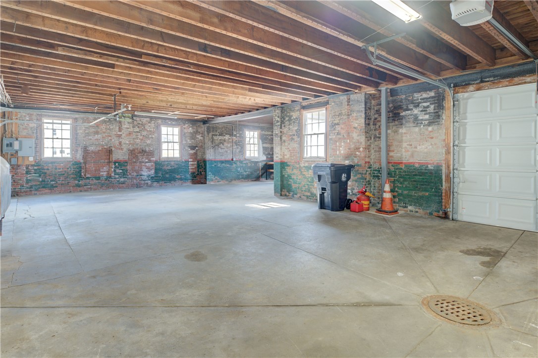 1 Hanley Farm Road Warren, RI 02885 - Photo 20 of 27