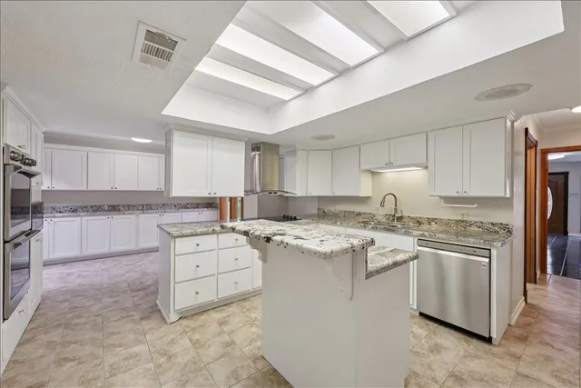 $399,000 | 3805 Huntwick Street, Orange, TX 77632