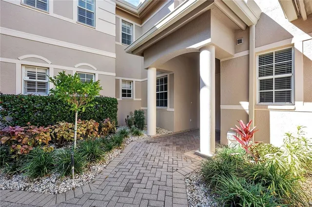 $795,000 | 848 Regency Reserve Court, Unit 2, Naples, FL 34119