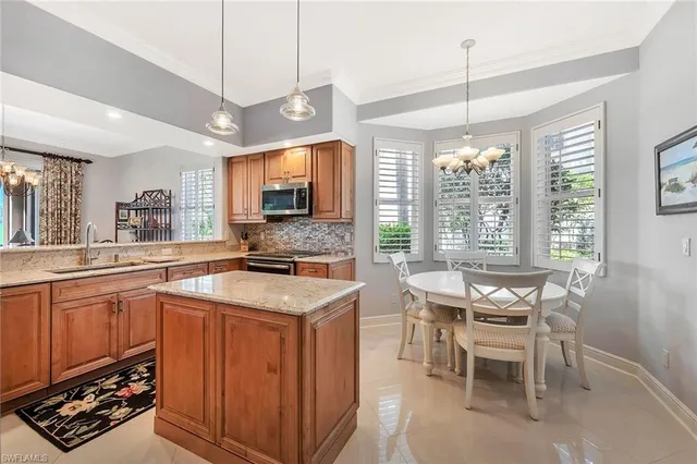 $795,000 | 848 Regency Reserve Court, Unit 2, Naples, FL 34119