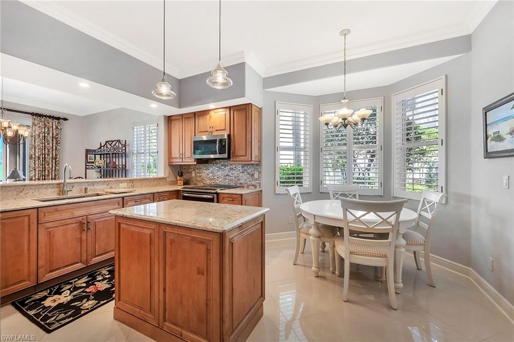 848 Regency Reserve Court, Unit 2 Naples, FL 34119 - Photo 10 of 37