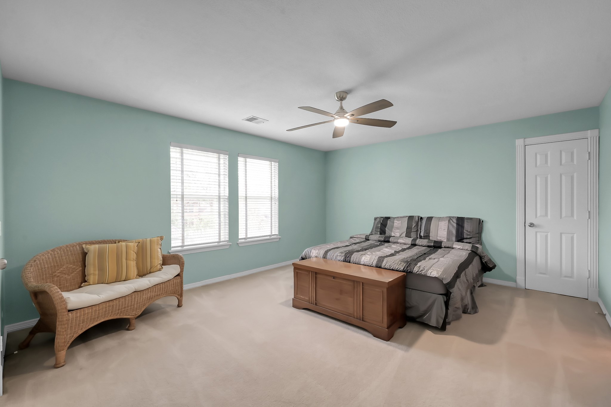16403 Agusta Court Spring, TX 77379 - Photo 22 of 36 a living room with furniture and a window