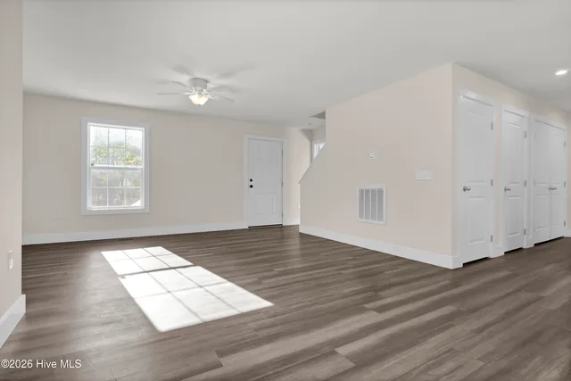 $334,900 | 123 Penquin Place, Hampstead, NC 28443