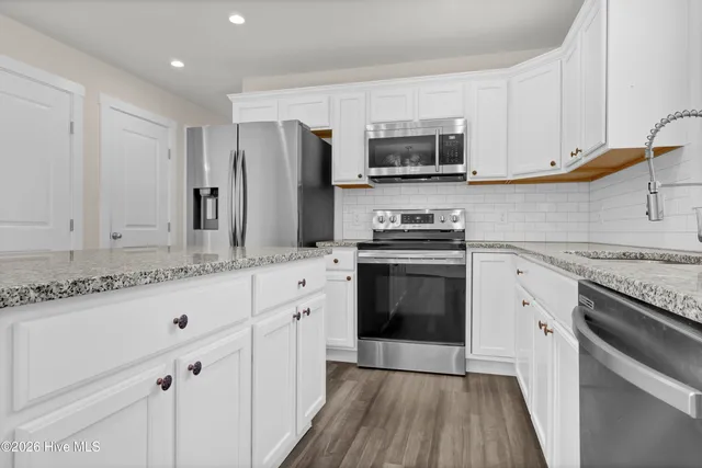 $334,900 | 123 Penquin Place, Hampstead, NC 28443