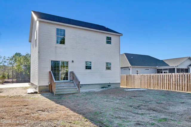$334,900 | 123 Penquin Place, Hampstead, NC 28443