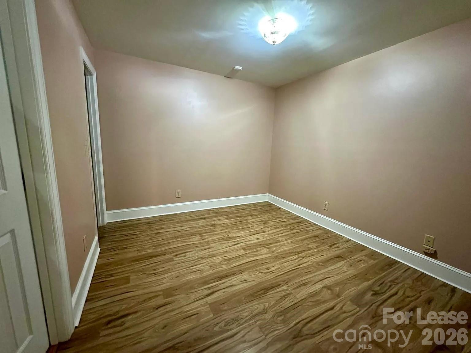 5600 Carmel Road Charlotte, NC 28226 - Photo 12 of 14
