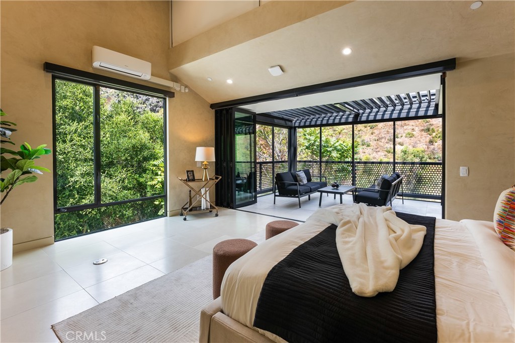 21656 Las Flores Heights Road Malibu, CA 90265 - Photo 25 of 71