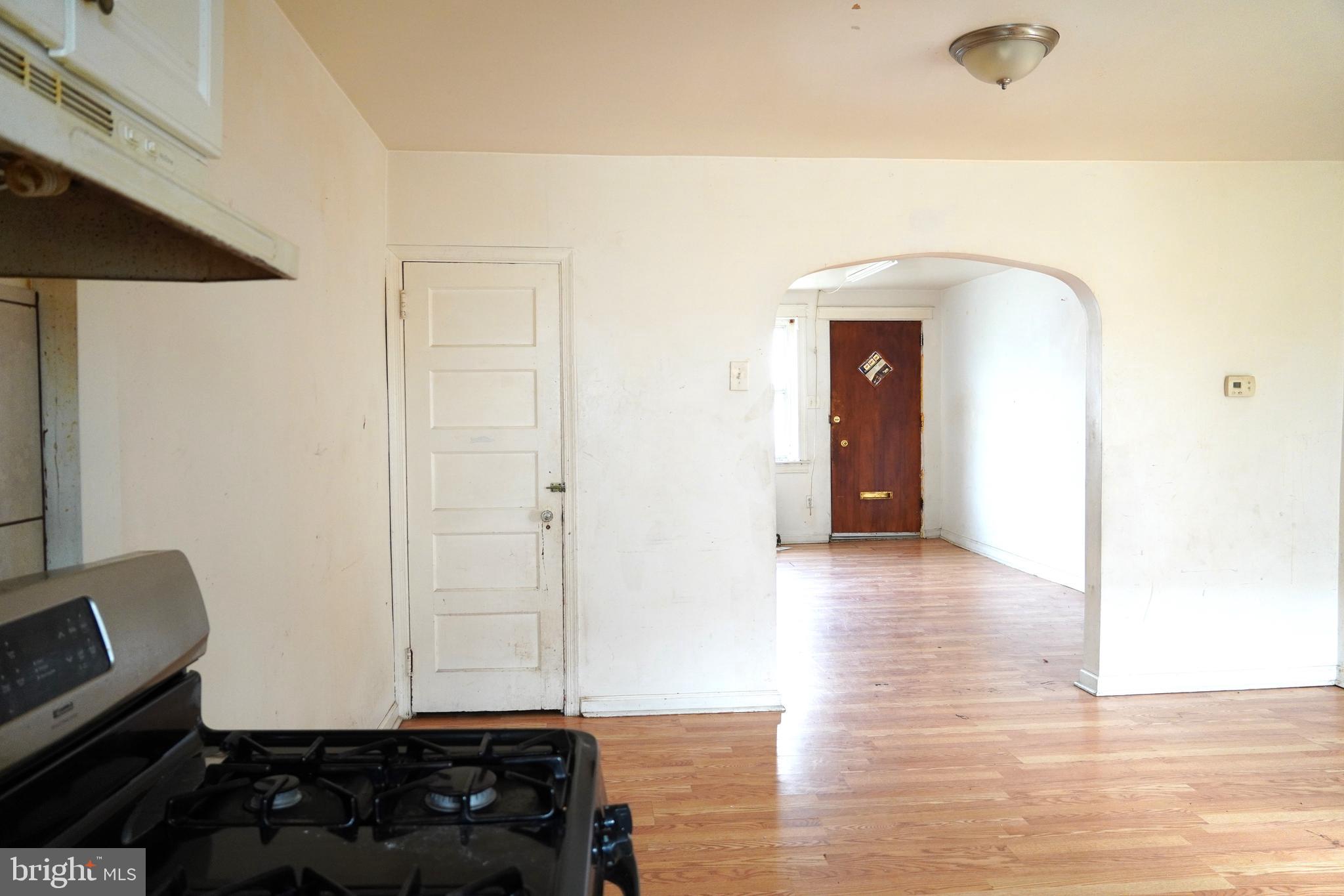7126 Stockley Road Upper Darby, PA 19082 - Photo 3 of 19 Gallery Image 3