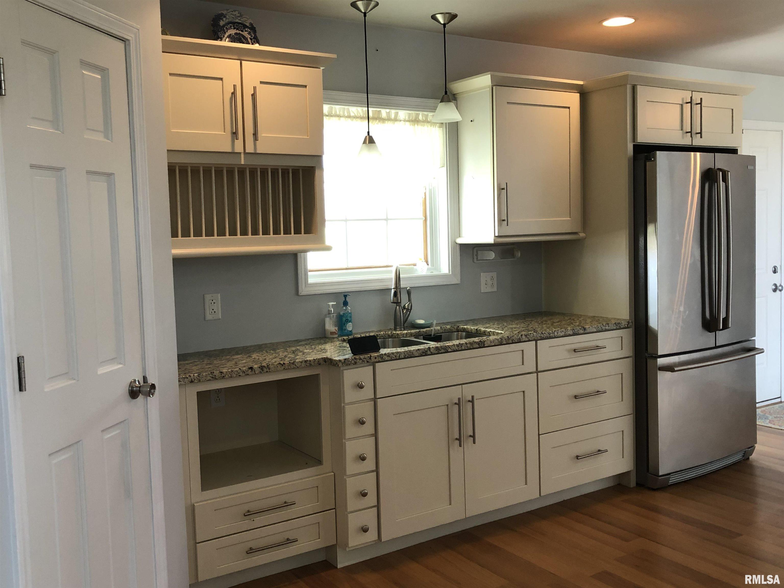 1725 Pleasant Ridge Road Vienna, IL 62995 - Photo 8 of 46