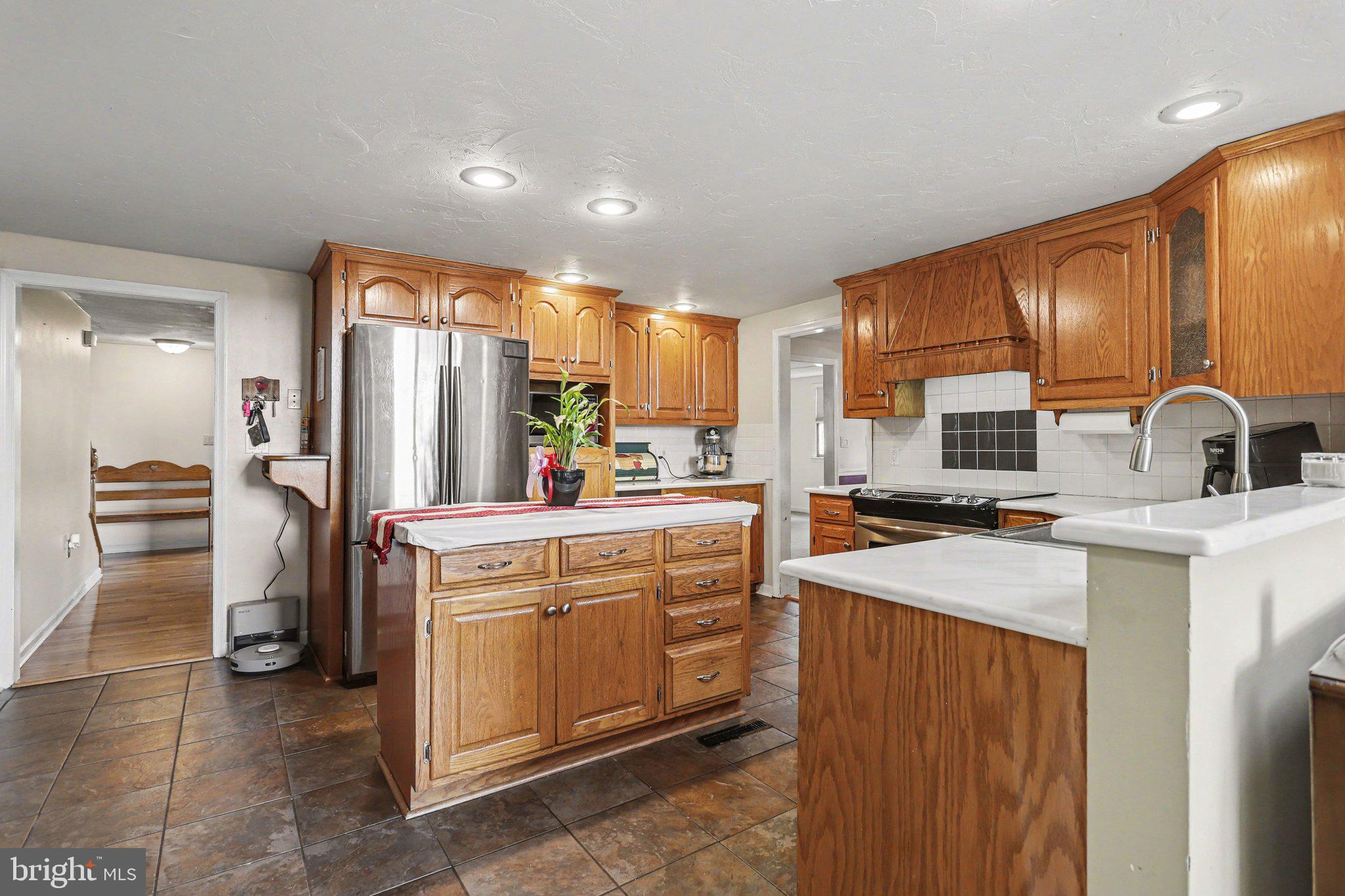 1065 Beaver Creek Road Hanover, PA 17331 - Photo 7 of 39