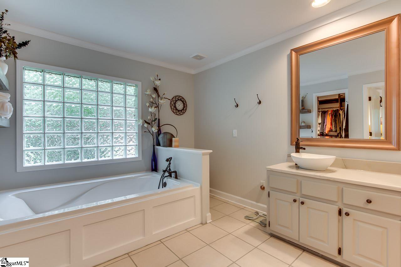 1036 Marett Road Pendleton, SC 29670 - Photo 17 of 35
