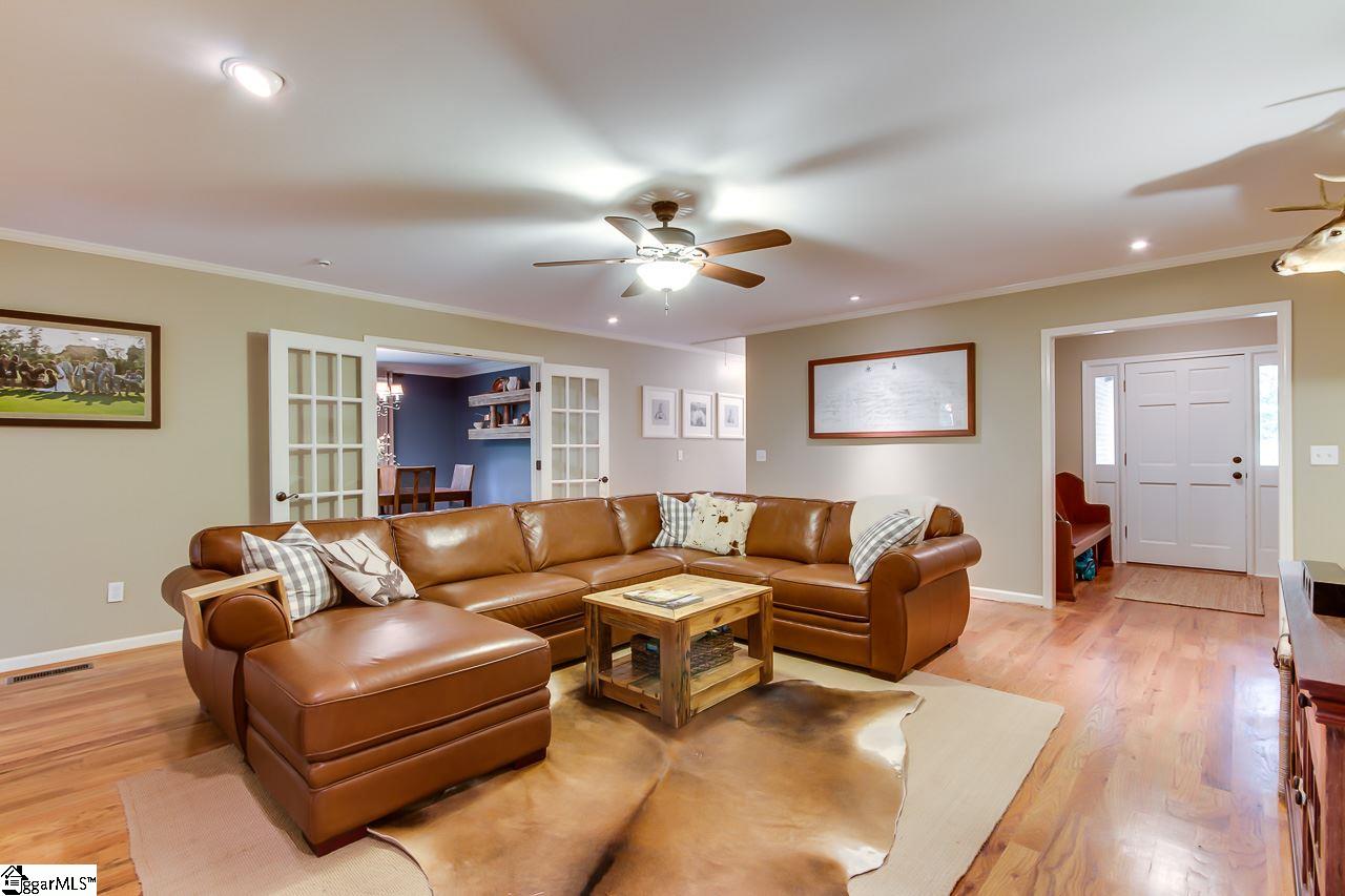 1036 Marett Road Pendleton, SC 29670 - Photo 8 of 35