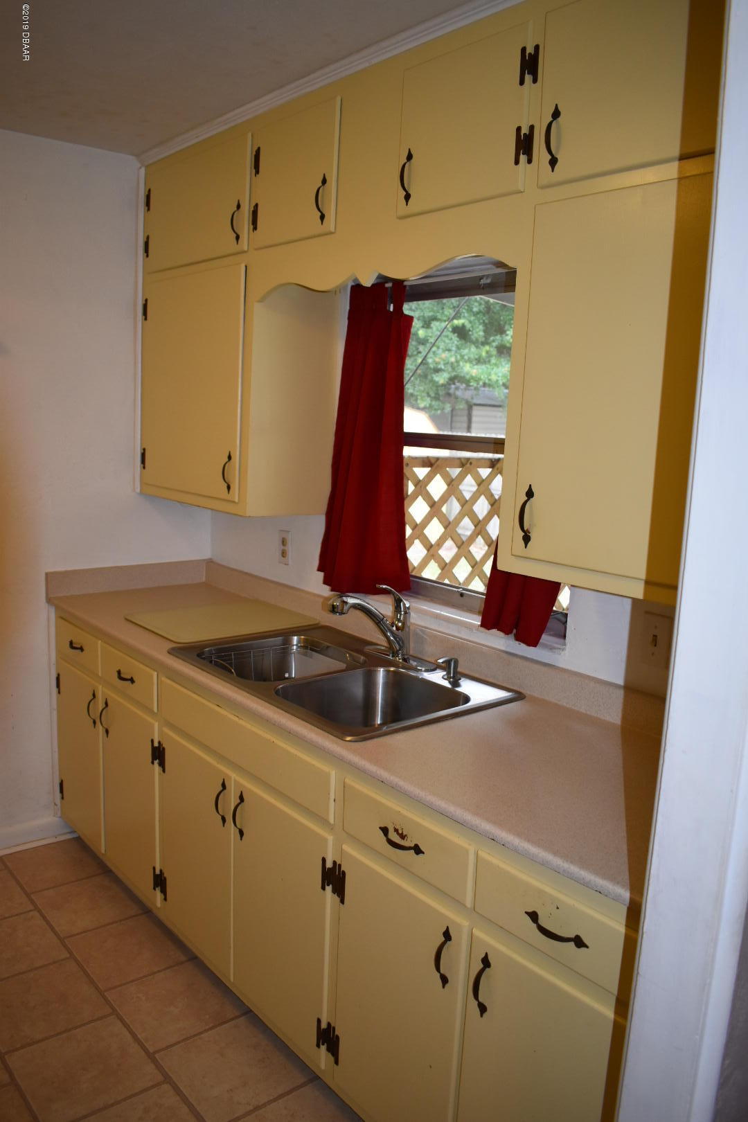 46 South Shell Road DeBary, FL 32713 - Photo 14 of 18 KITCHEN #2