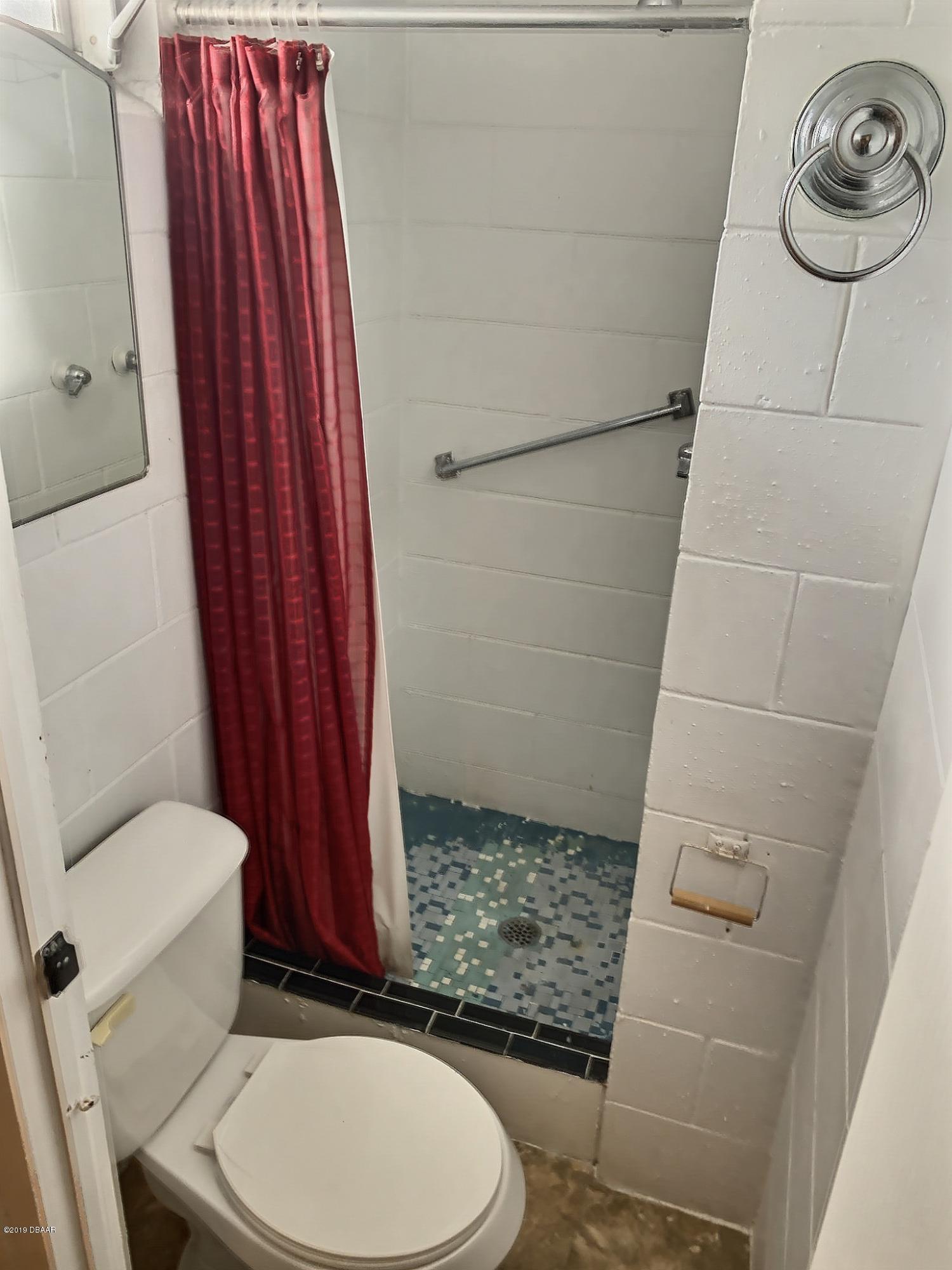 46 South Shell Road DeBary, FL 32713 - Photo 15 of 18 BATH #2