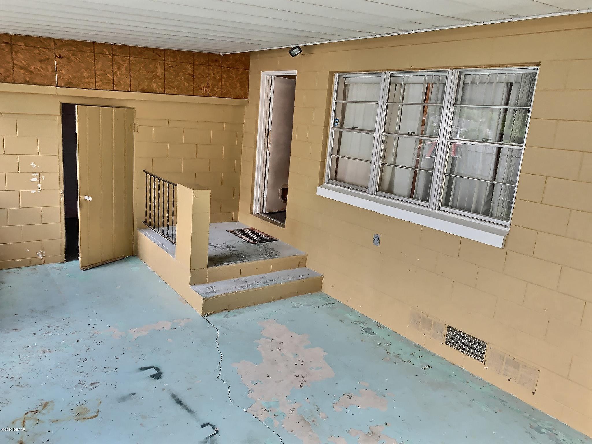 46 South Shell Road DeBary, FL 32713 - Photo 17 of 18 PATIO #2
