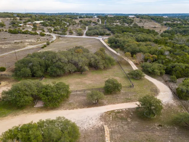 $1,600,000 | 550 Hays Country Acres Road, Dripping Springs, TX 78620