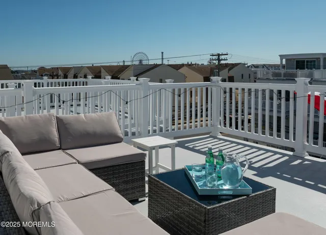 $2,950 | 208 Kearney Avenue, Seaside Heights, NJ 08751