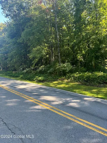 $150,000 | 104 Knapp Road, Mechanicville, NY 12118